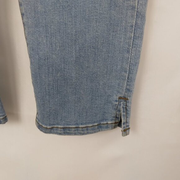 Lola Jeans | NWT Lindsey High Rise Denim Capri | Size 30 - Picture 2 of 11